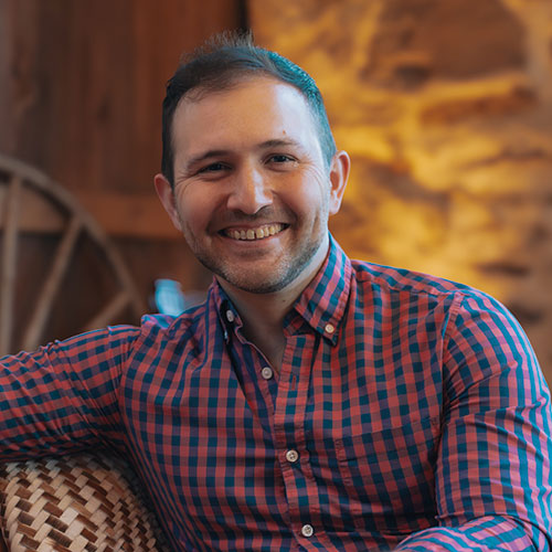 Informationen über Joey Pontarelle